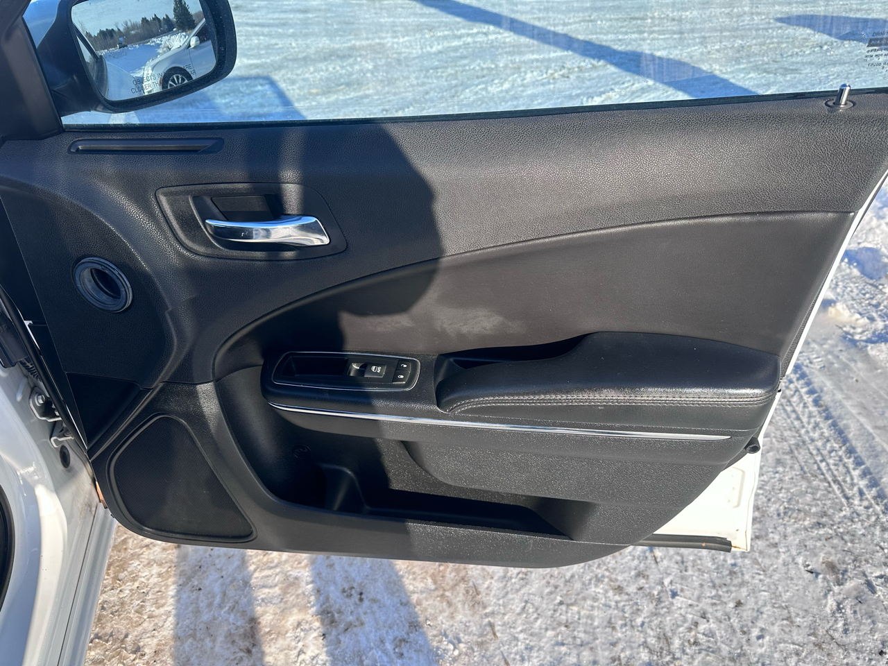 Dodge Charger SE 2011