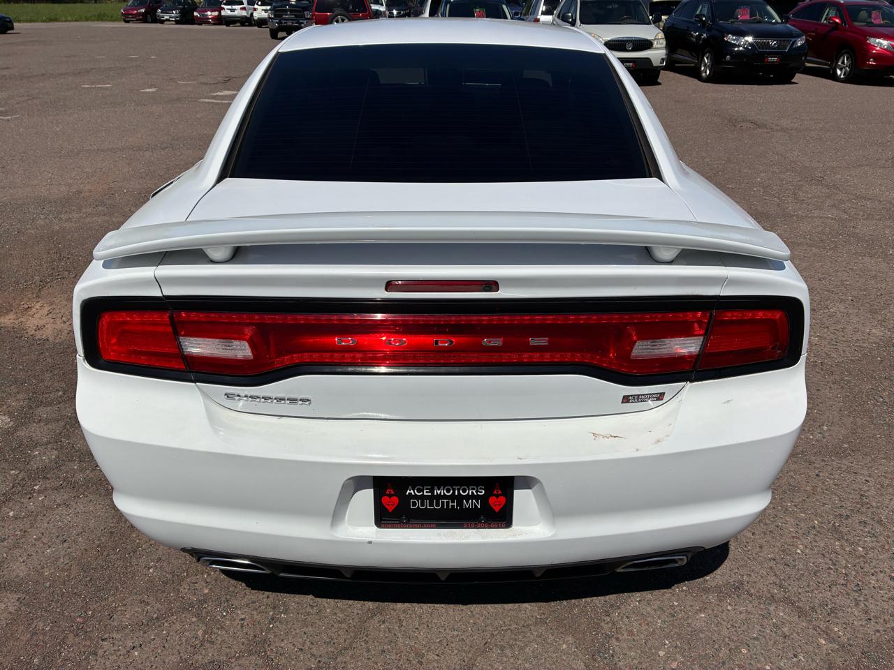 2011 Dodge Charger SE - Photo 6