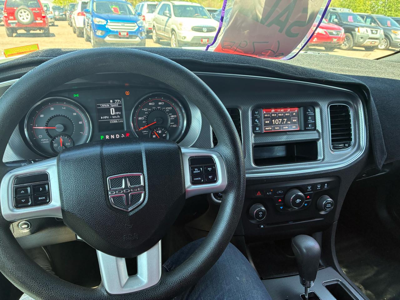 2011 Dodge Charger SE - Photo 14