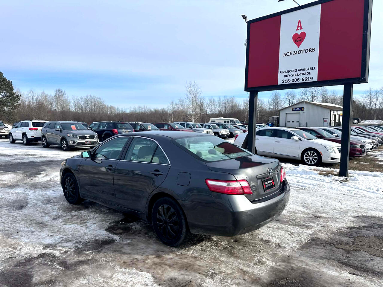Toyota Camry SE 5-Spd AT 2009