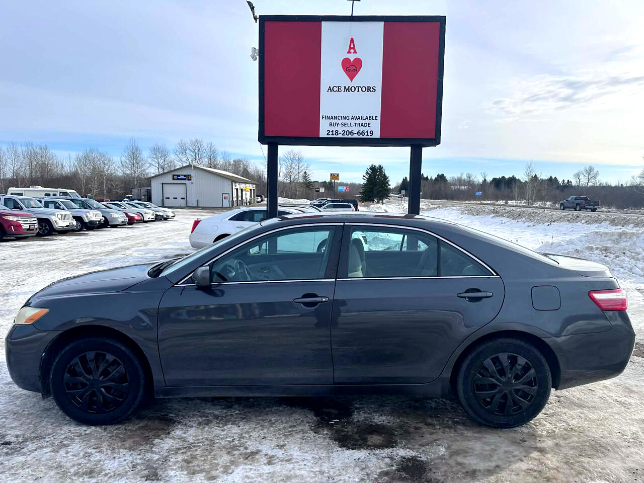 Toyota Camry SE 5-Spd AT 2009