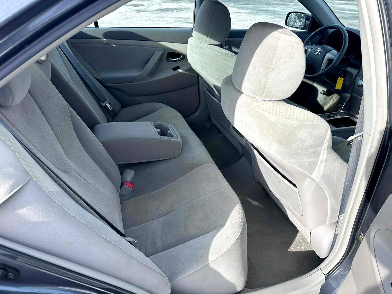 Toyota Camry SE 5-Spd AT 2009