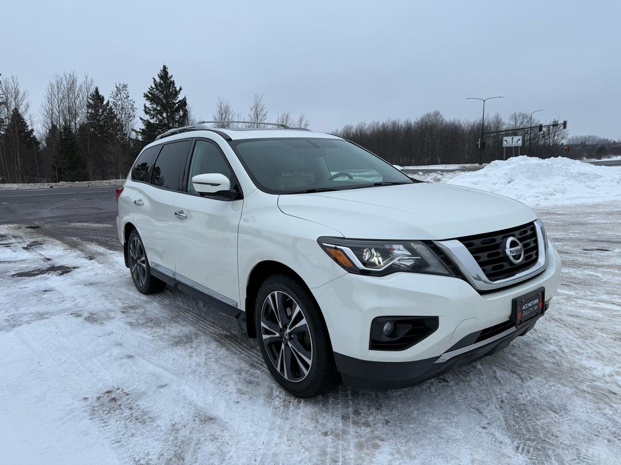 Nissan Pathfinder S 4WD 2017