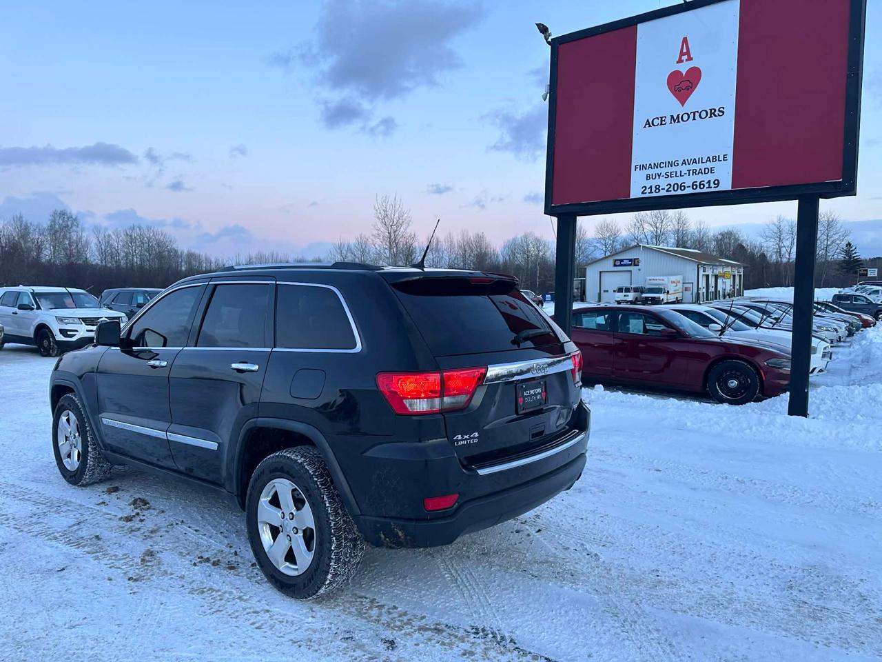 Jeep Grand Cherokee Limited 4WD 2011