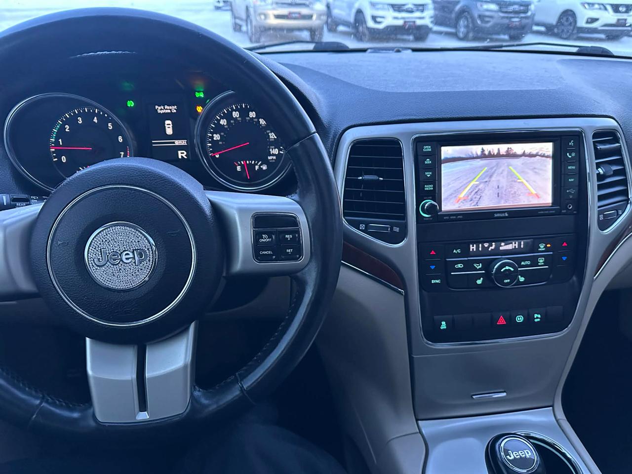 Jeep Grand Cherokee Limited 4WD 2011