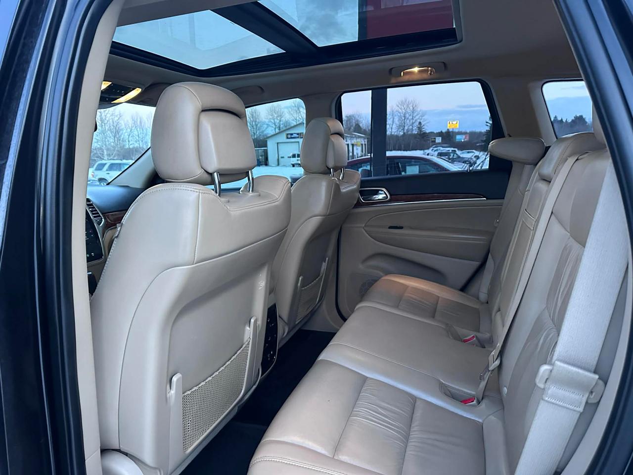 Jeep Grand Cherokee Limited 4WD 2011