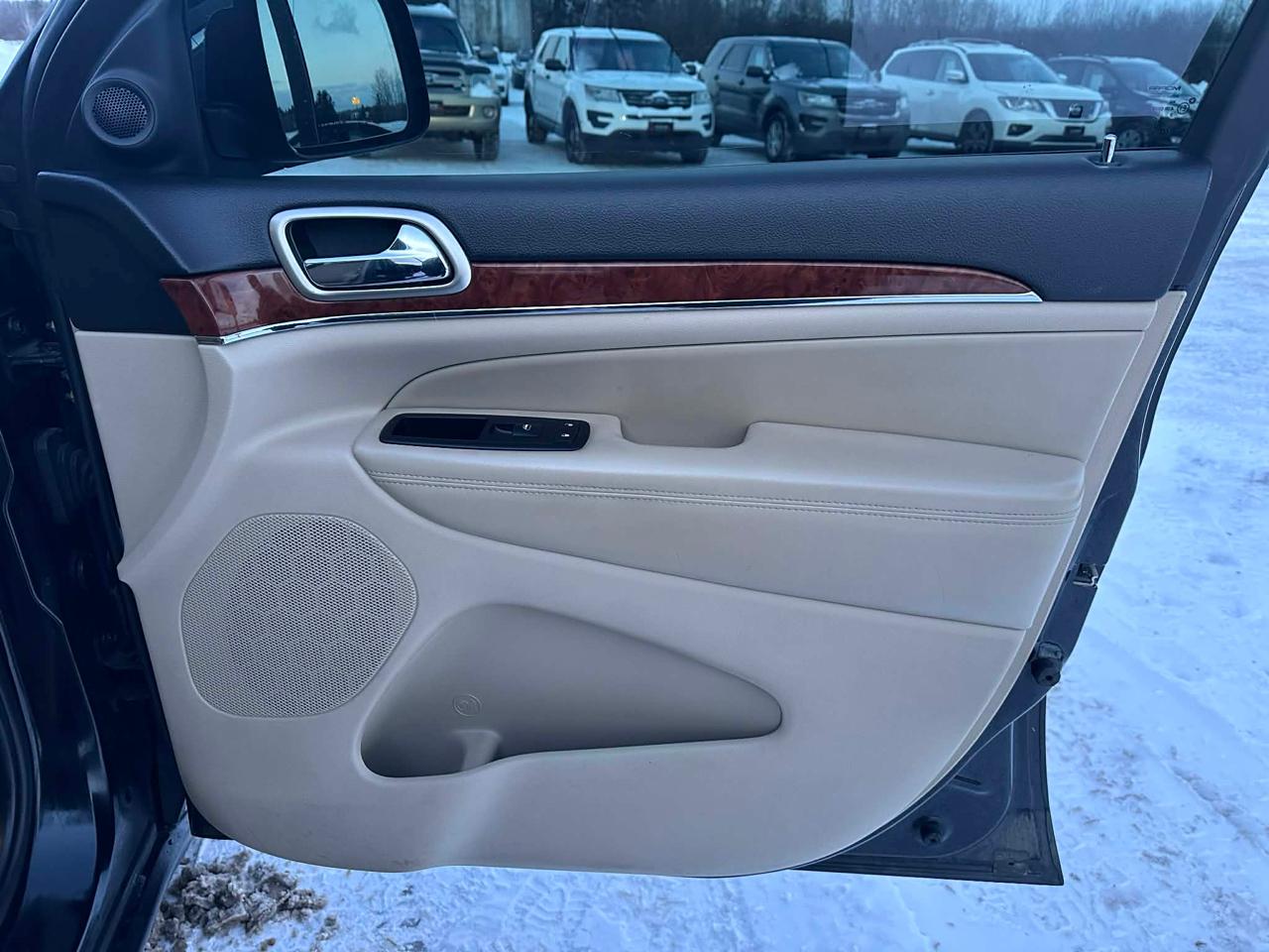 Jeep Grand Cherokee Limited 4WD 2011