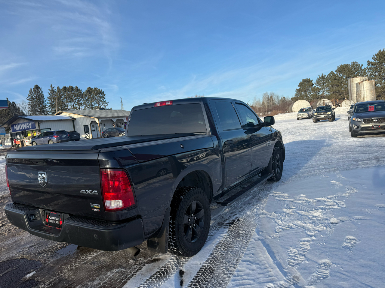 RAM 1500 Tradesman Crew Cab SWB 4WD 2014