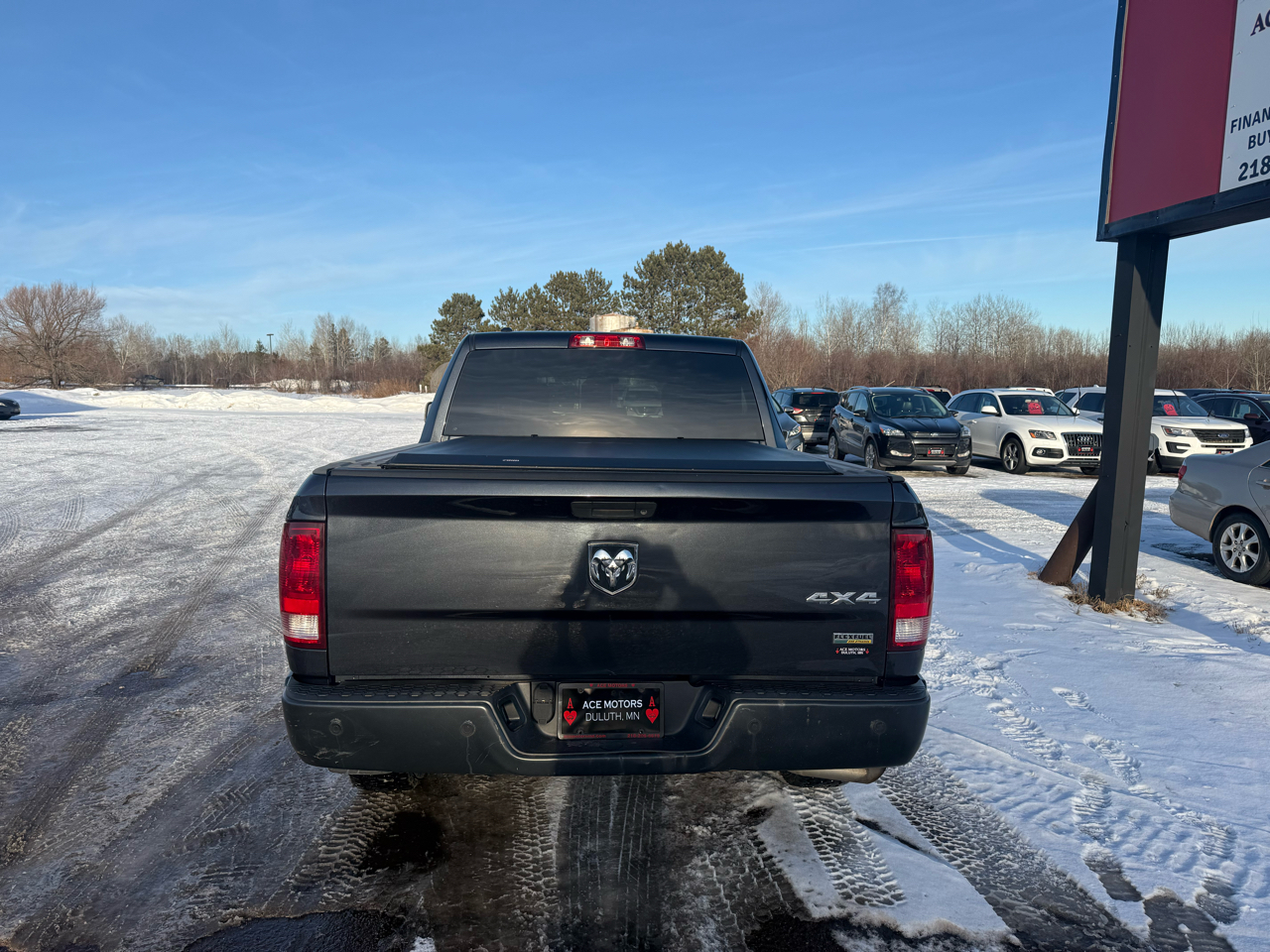 RAM 1500 Tradesman Crew Cab SWB 4WD 2014