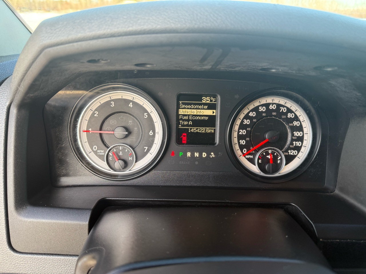 RAM 1500 Tradesman Crew Cab SWB 4WD 2014