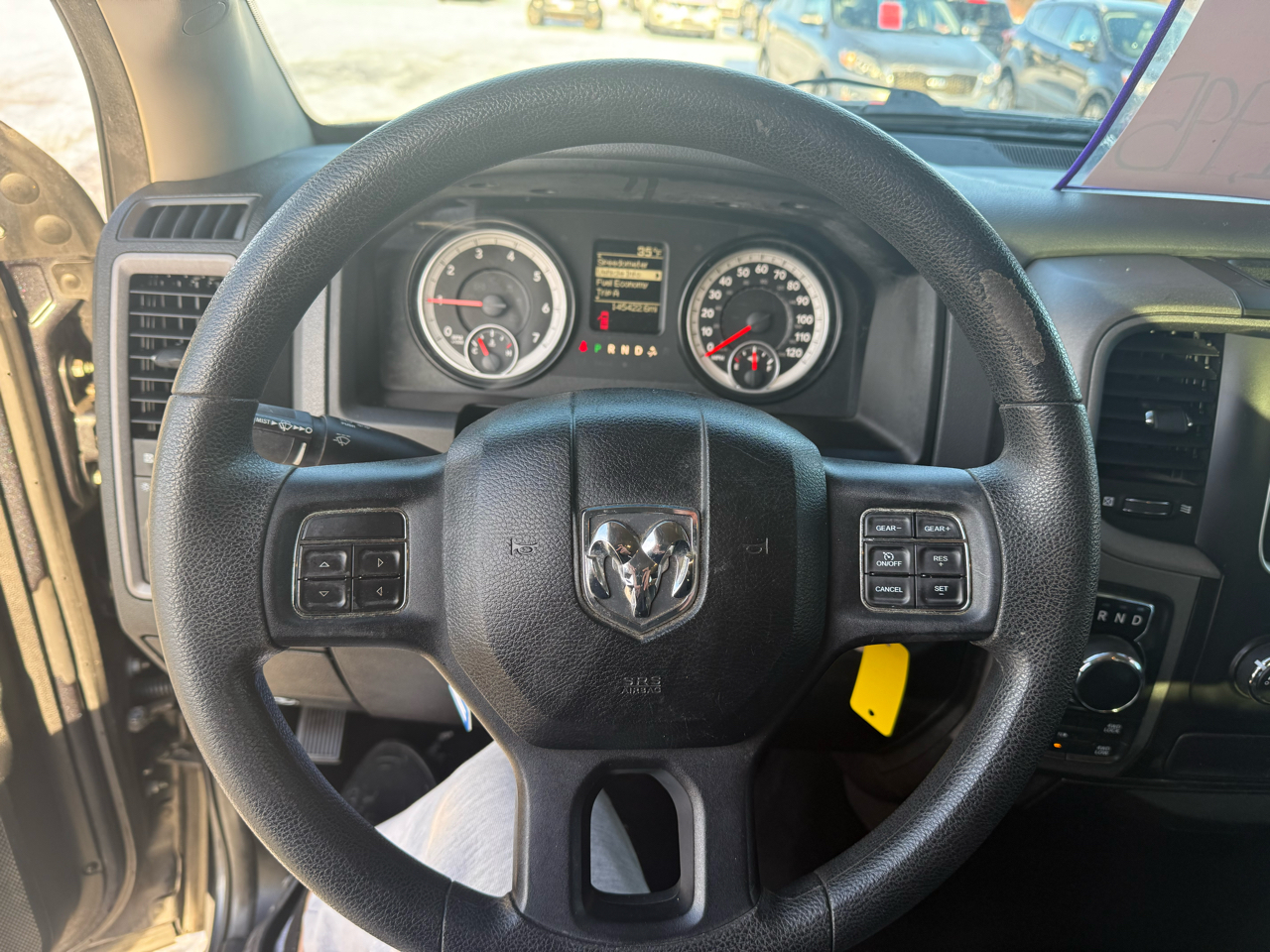 RAM 1500 Tradesman Crew Cab SWB 4WD 2014