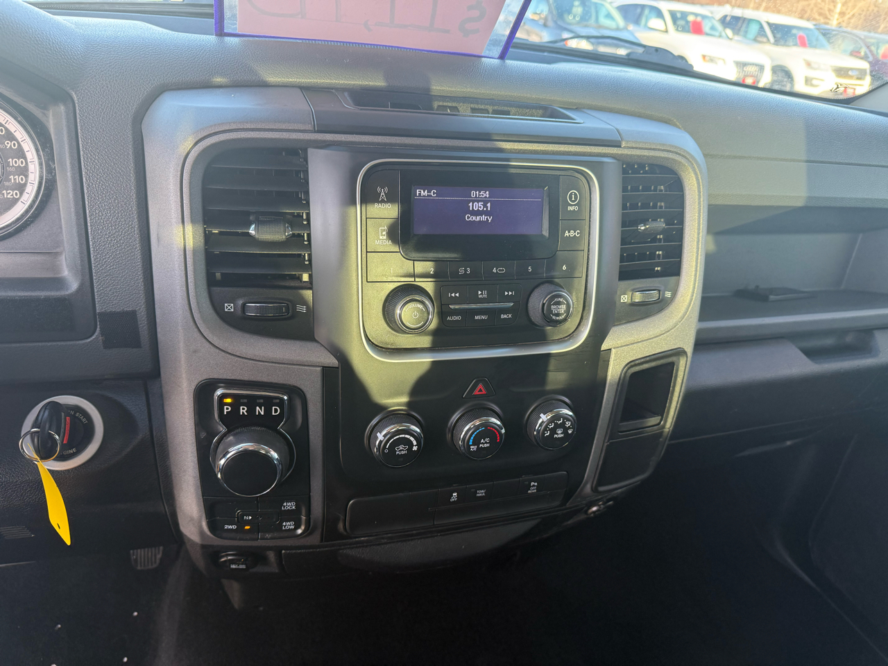 RAM 1500 Tradesman Crew Cab SWB 4WD 2014