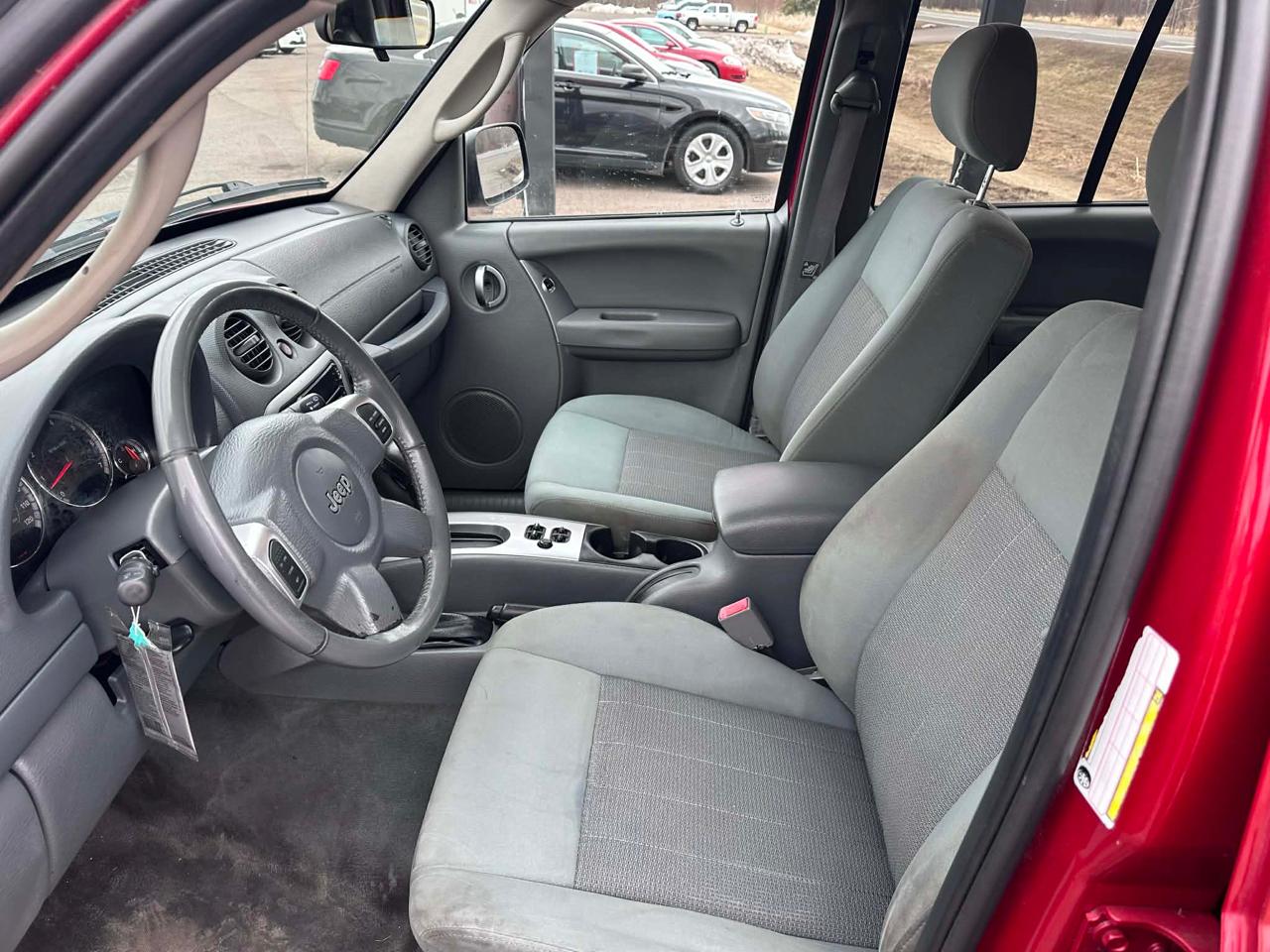 Jeep Liberty Limited 4WD 2005