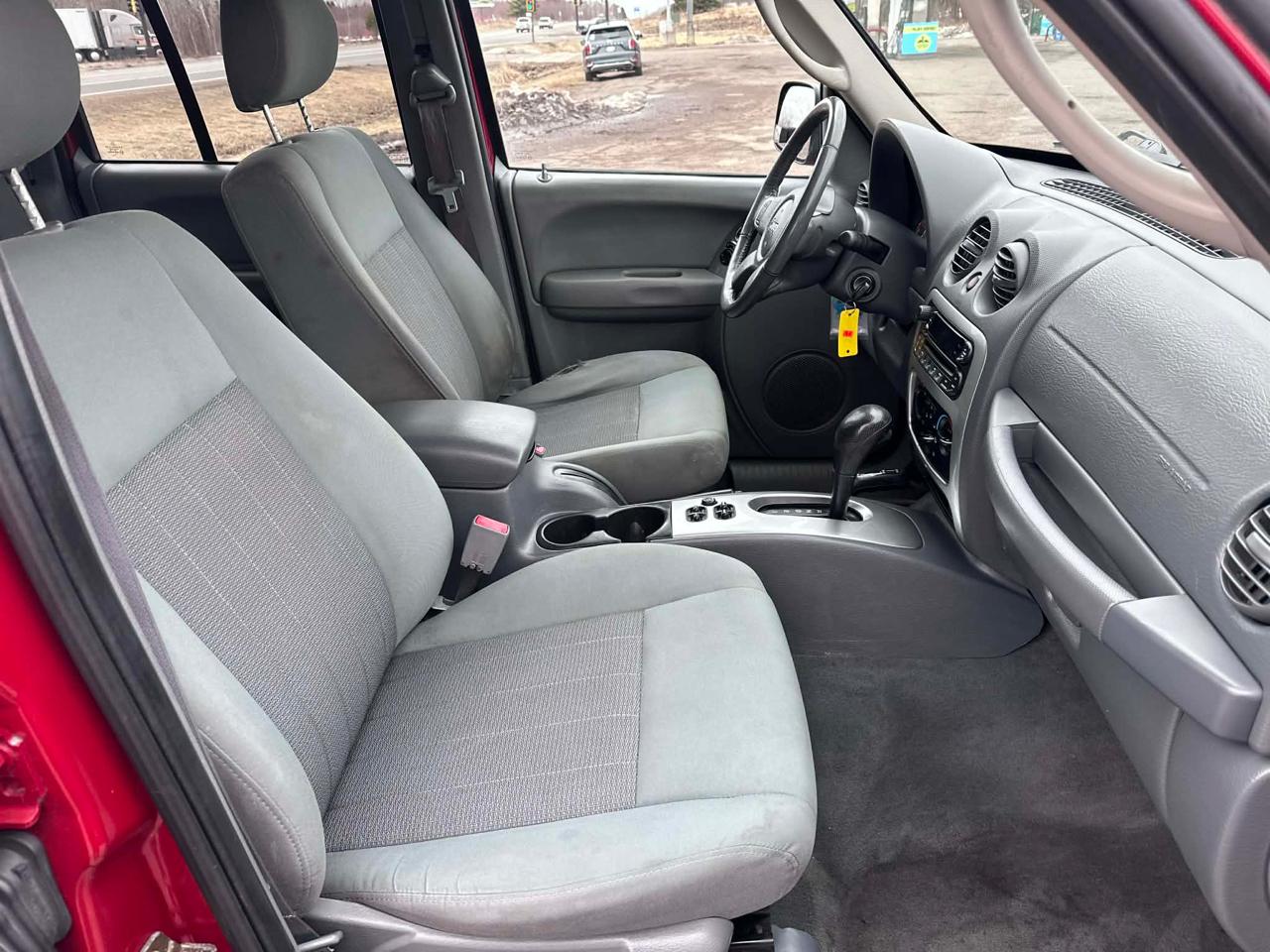 Jeep Liberty Limited 4WD 2005