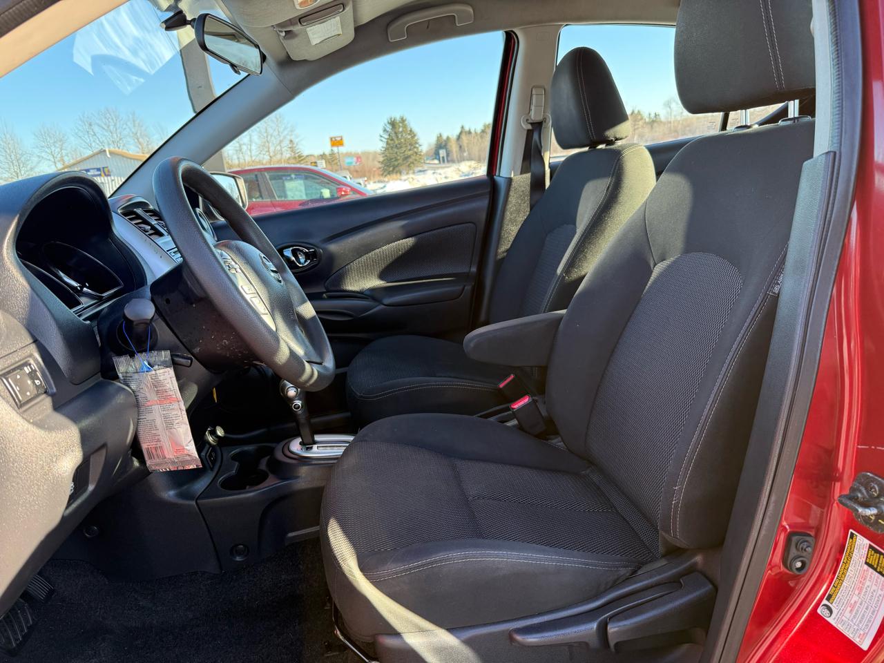 Nissan Versa 1.6 S 5M 2017