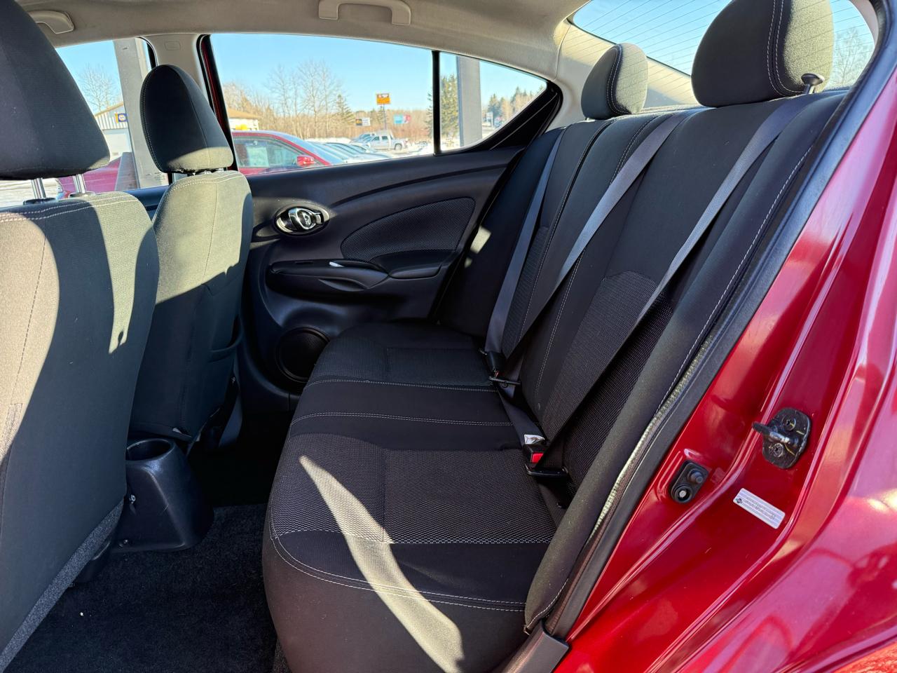 Nissan Versa 1.6 S 5M 2017