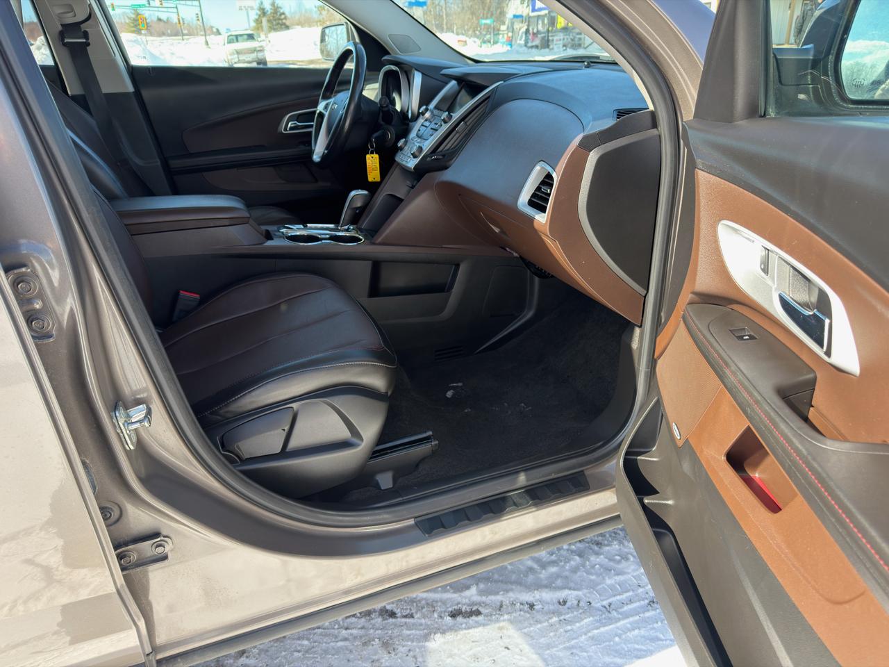 Chevrolet Equinox 2LT 2WD 2012