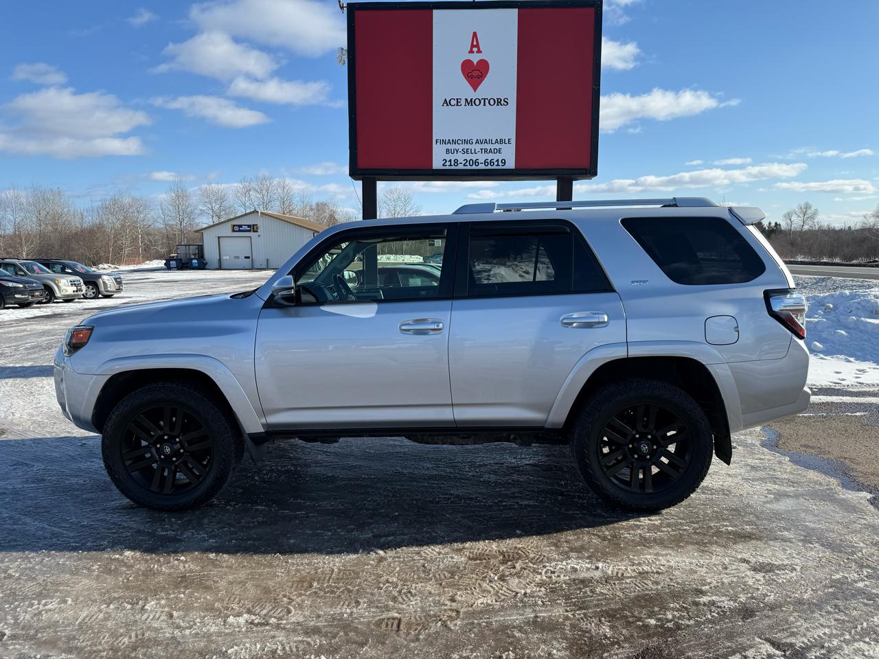 Toyota 4Runner SR5 4WD 2016