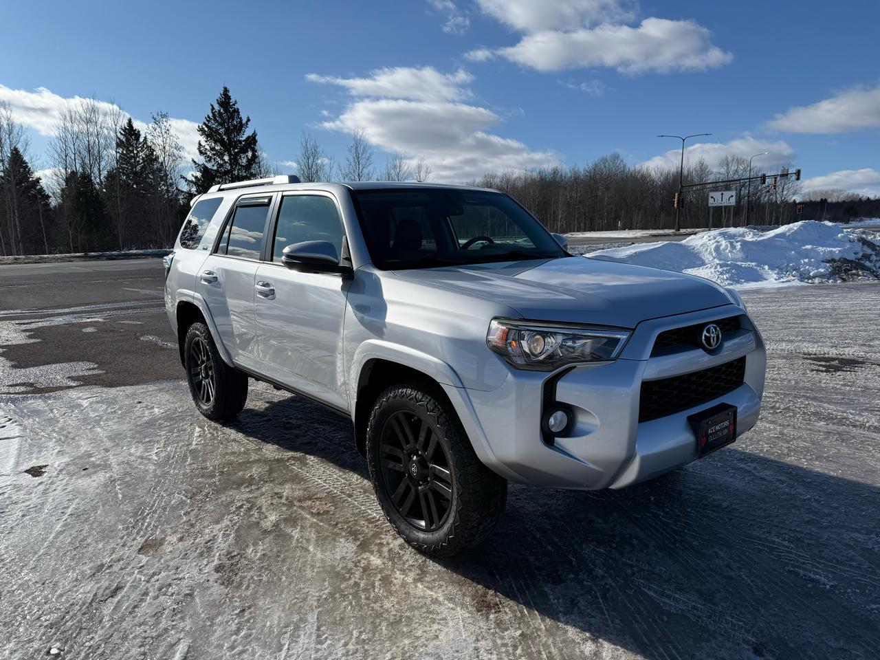 Toyota 4Runner SR5 4WD 2016