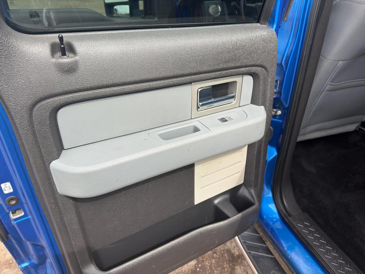 Ford F-150 XLT SuperCrew 6.5-ft. Bed 4WD 2011