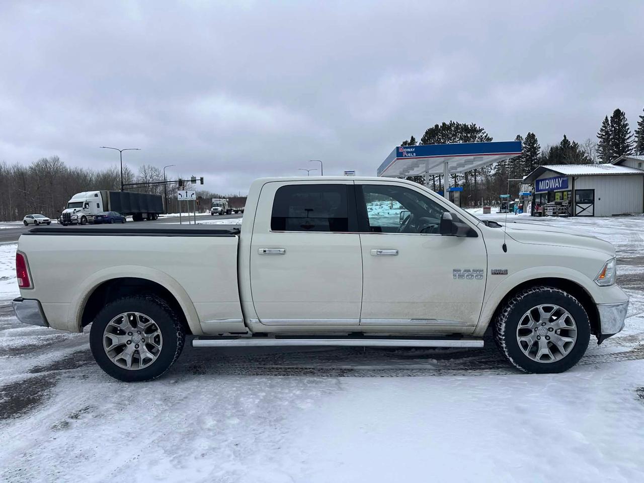 RAM 1500 Longhorn Crew Cab LWB 4WD 2016