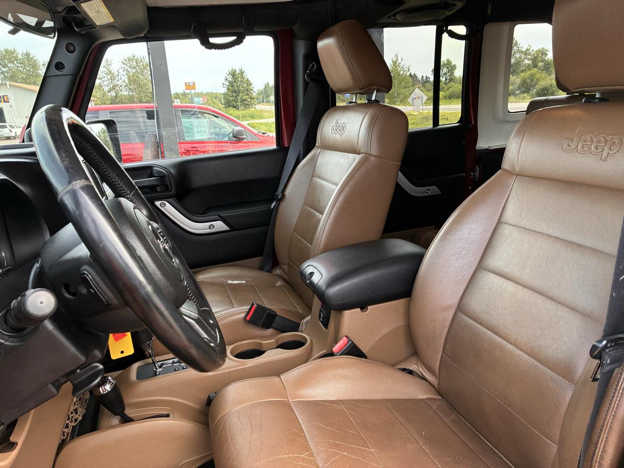 2012 Jeep Wrangler Unlimited Rubicon - Photo 16