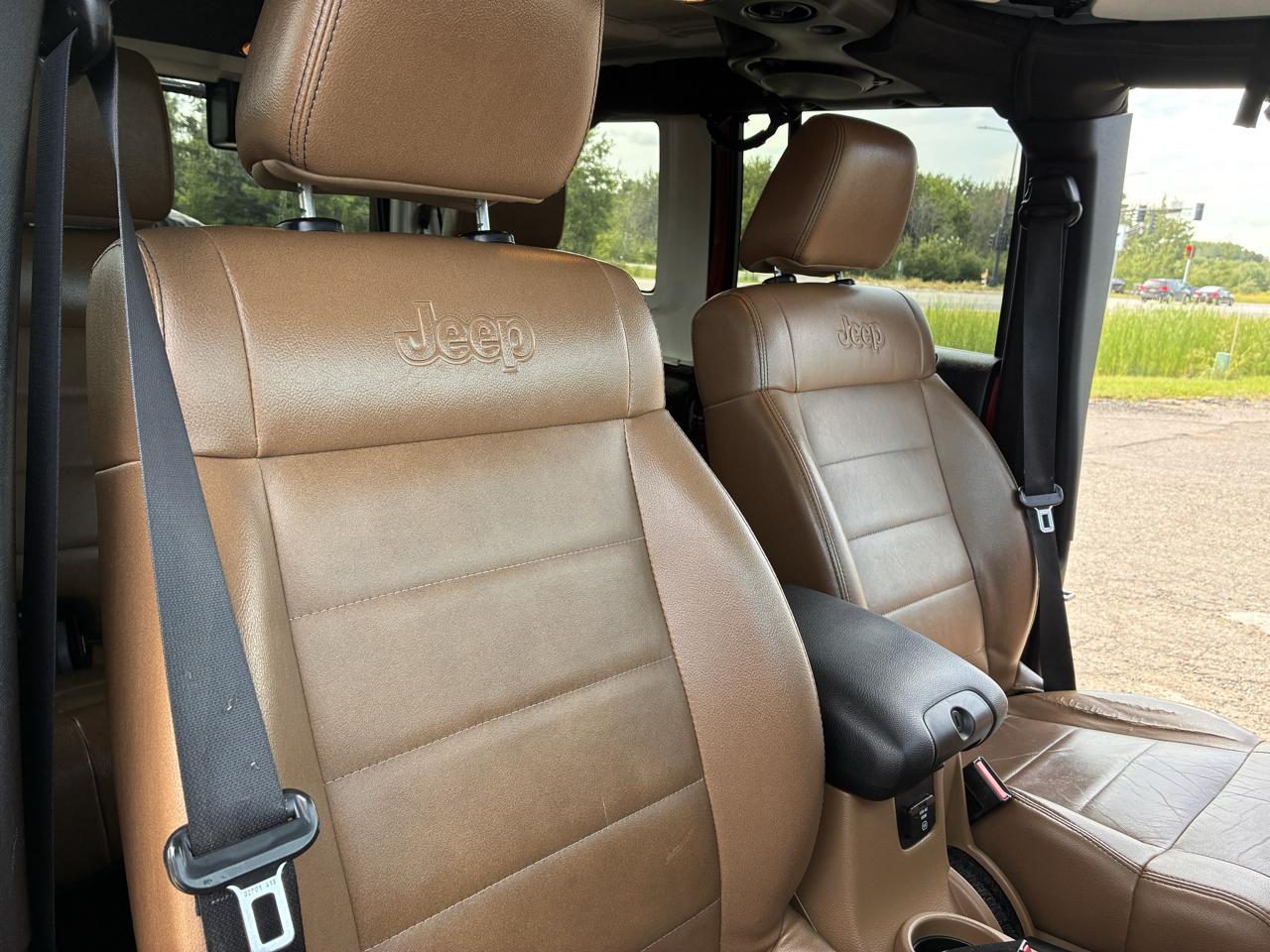 2012 Jeep Wrangler Unlimited Rubicon - Photo 24