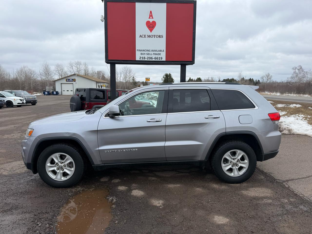 Jeep Grand Cherokee Laredo 4WD 2014