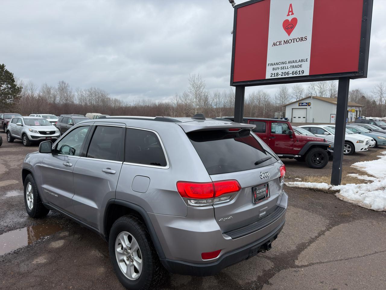 Jeep Grand Cherokee Laredo 4WD 2014
