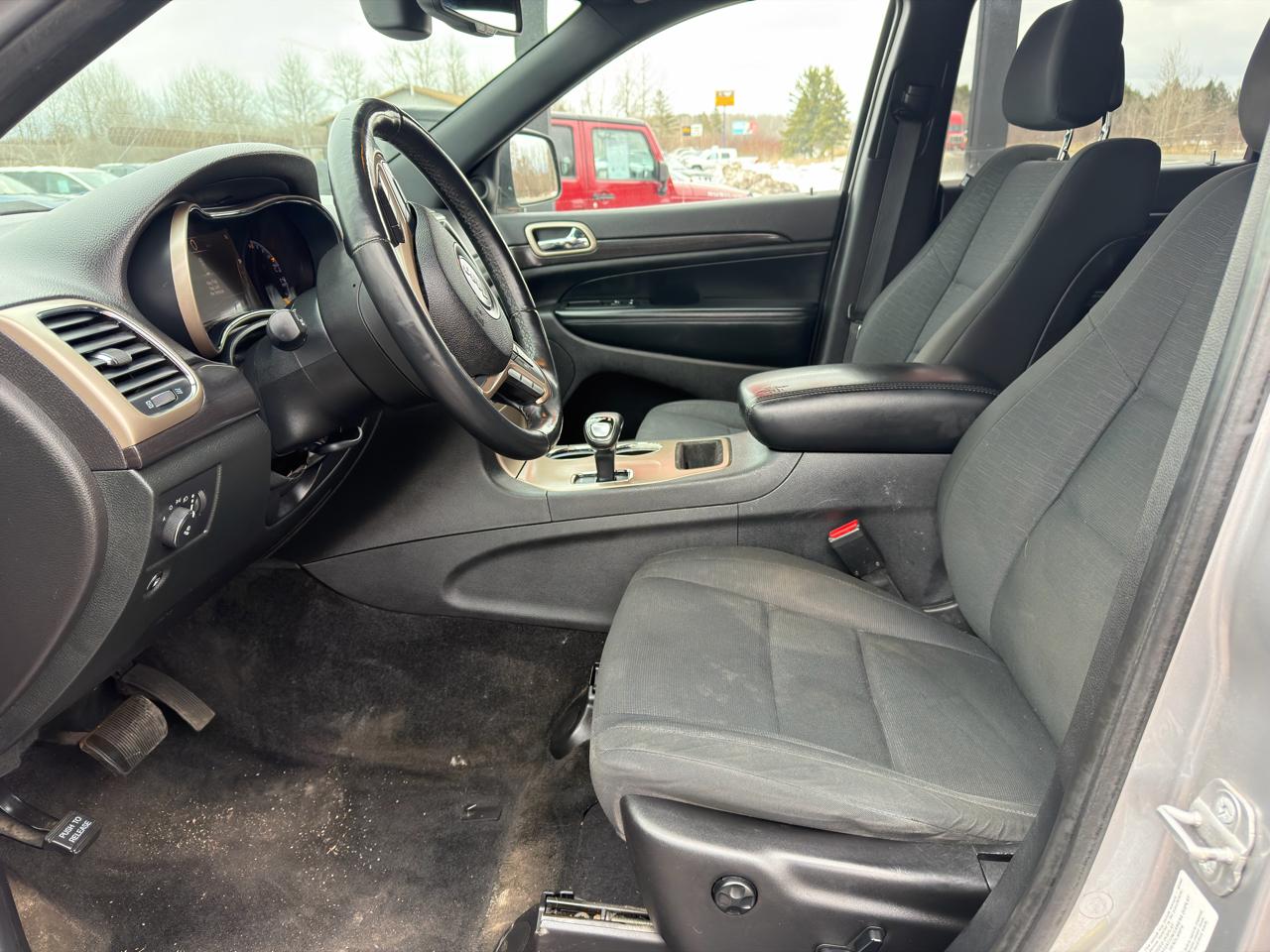 Jeep Grand Cherokee Laredo 4WD 2014