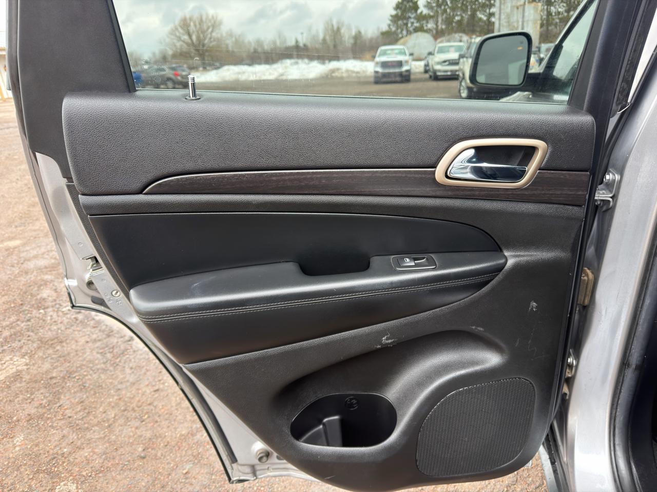 Jeep Grand Cherokee Laredo 4WD 2014