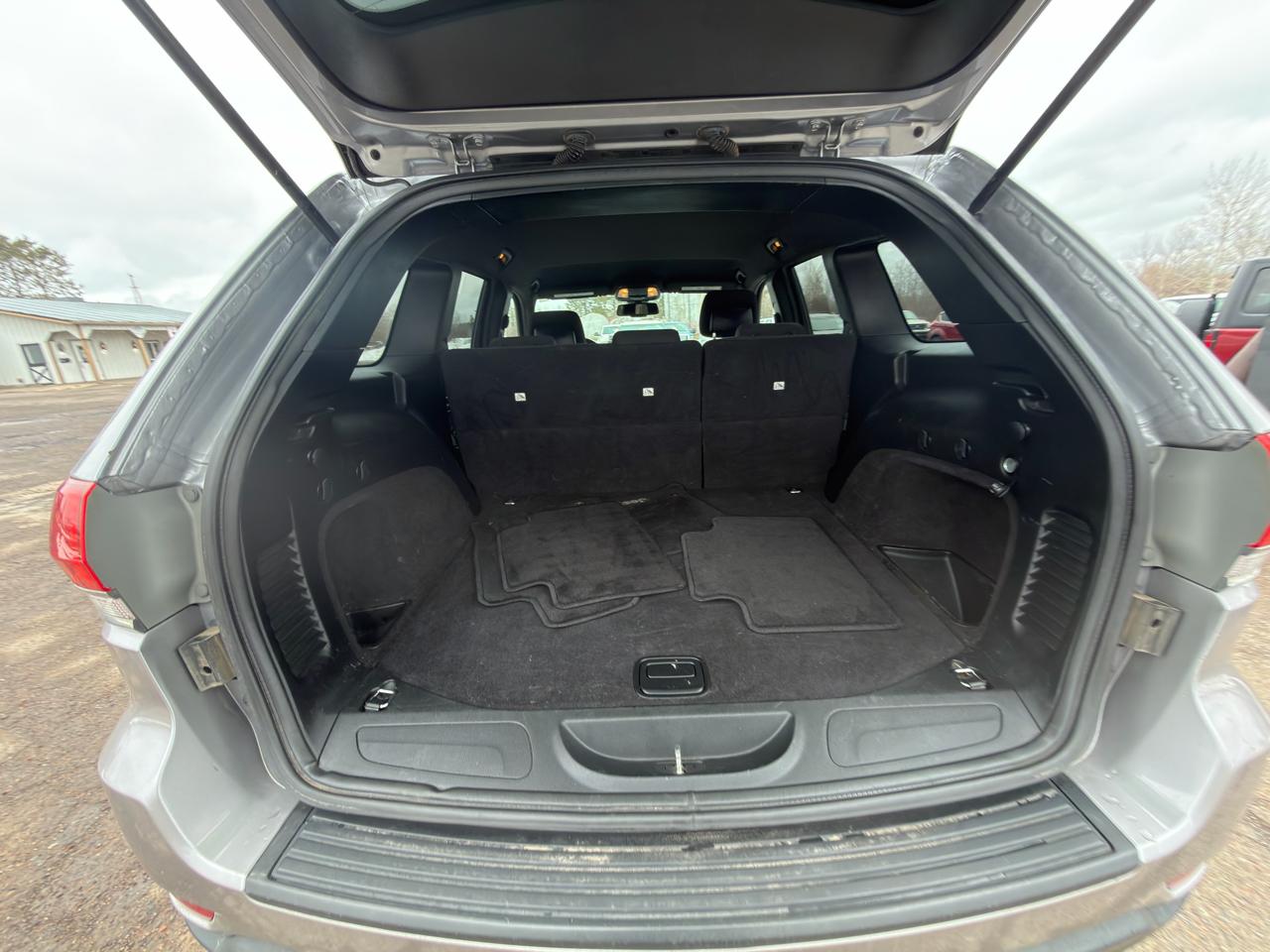 Jeep Grand Cherokee Laredo 4WD 2014