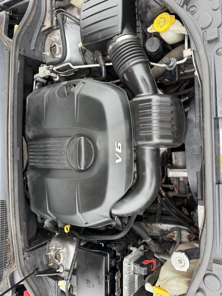 Jeep Grand Cherokee Laredo 4WD 2014