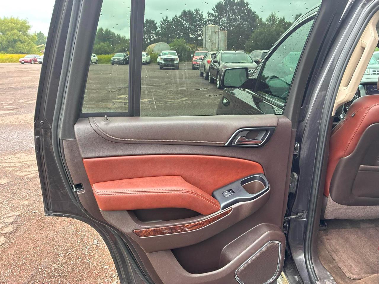 Chevrolet Tahoe LTZ 4WD 2015