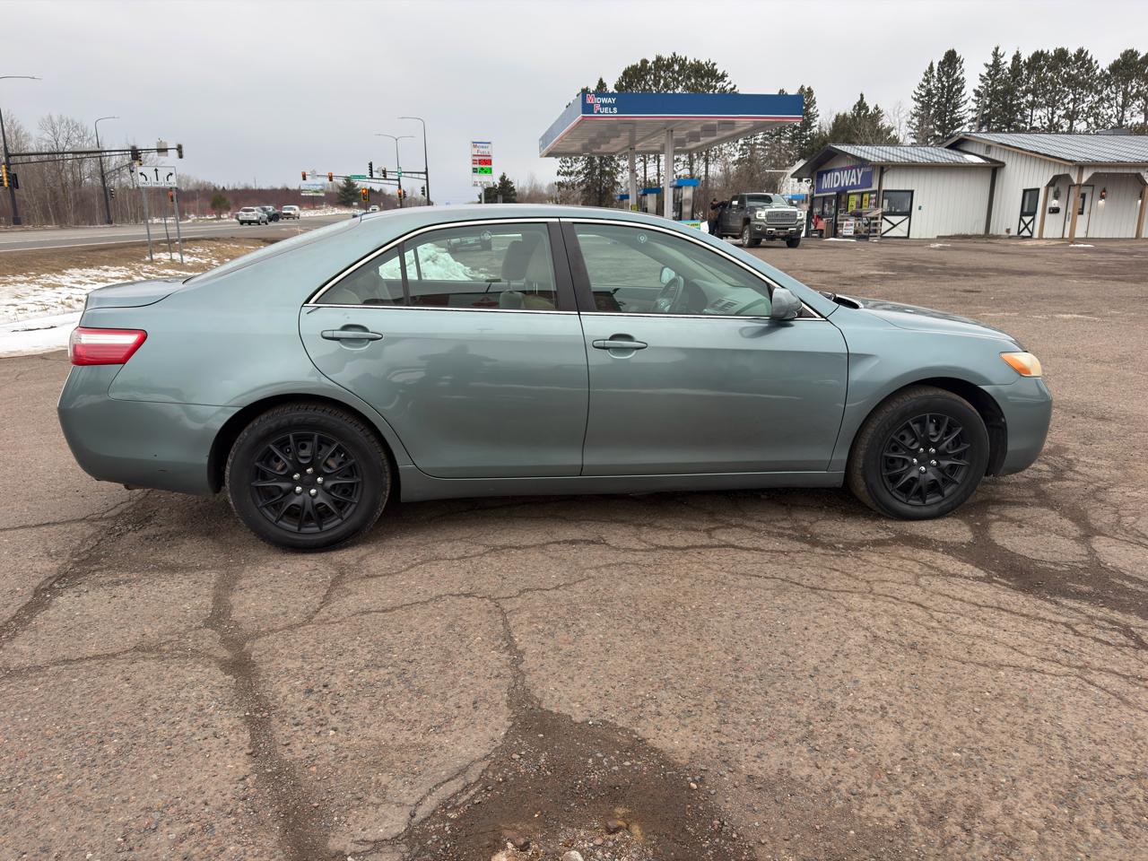 Toyota Camry SE 5-Spd AT 2009
