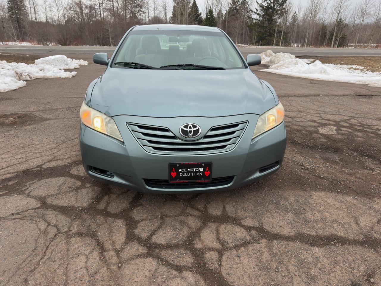 Toyota Camry SE 5-Spd AT 2009