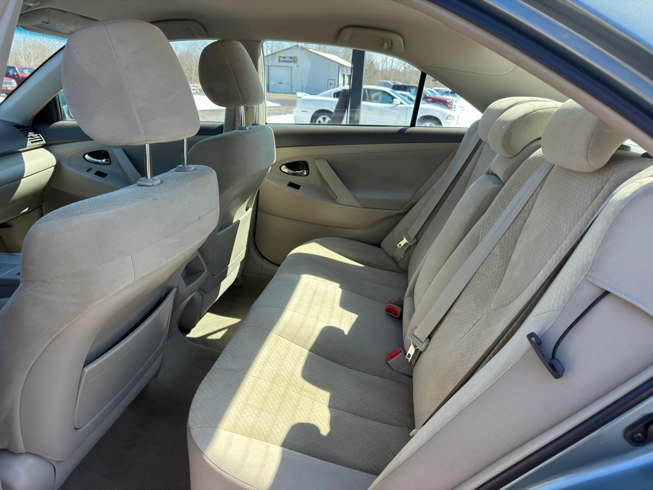 Toyota Camry SE 5-Spd AT 2009
