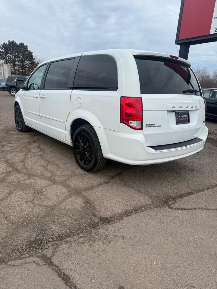 Dodge Grand Caravan SE 2017