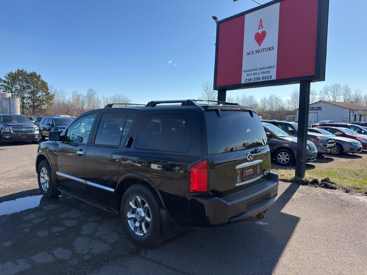 Infiniti QX56 AWD 2004