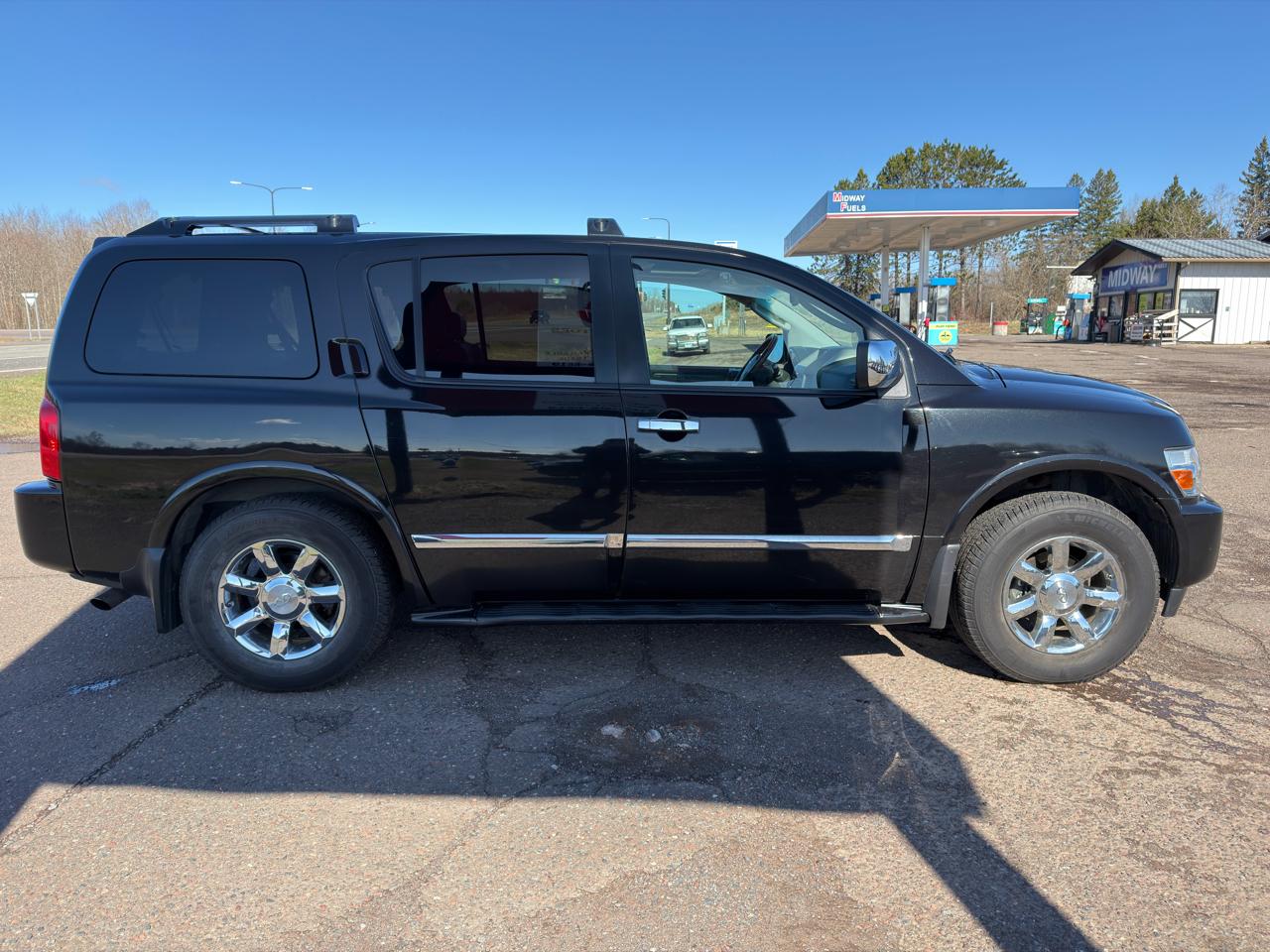 Infiniti QX56 AWD 2004