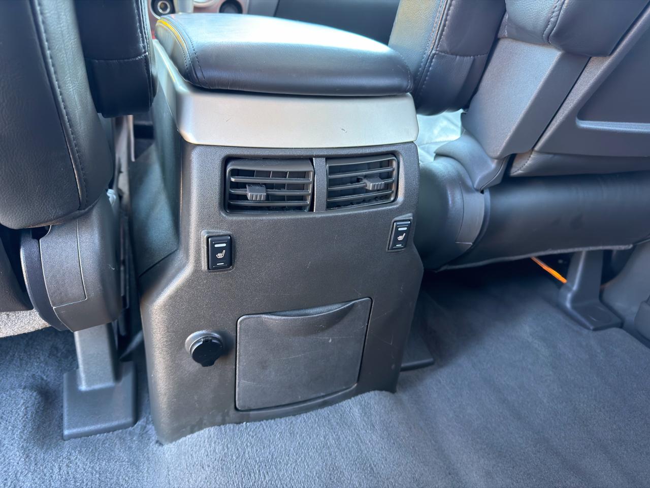 Infiniti QX56 AWD 2004