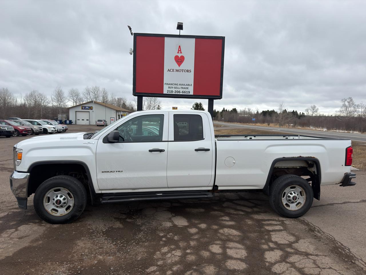 GMC Sierra 2500HD Base Double Cab 4WD 2017
