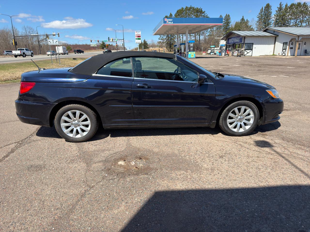 Chrysler 200 Touring Convertible 2012