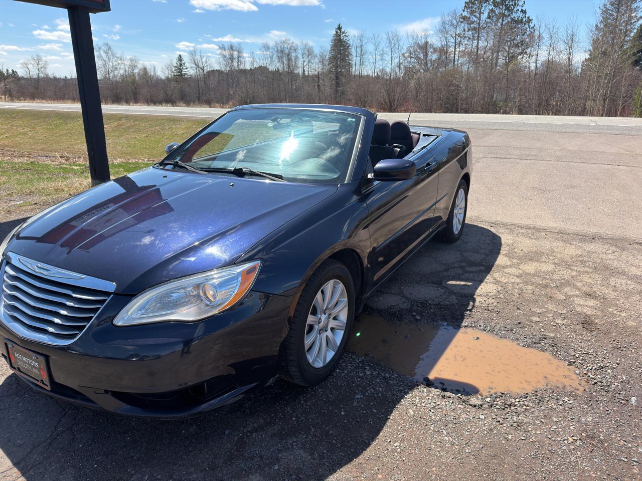 Chrysler 200 Touring Convertible 2012