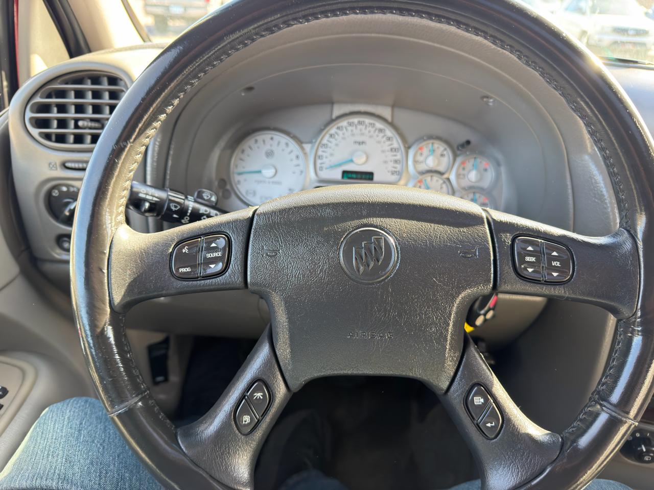 Buick Rainier AWD 2004