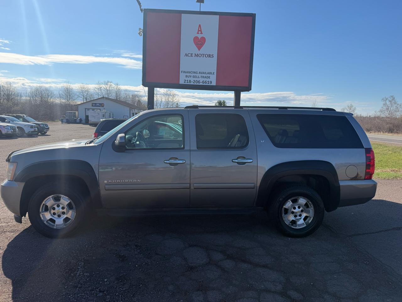 Chevrolet Suburban LS 1500 4WD 2007
