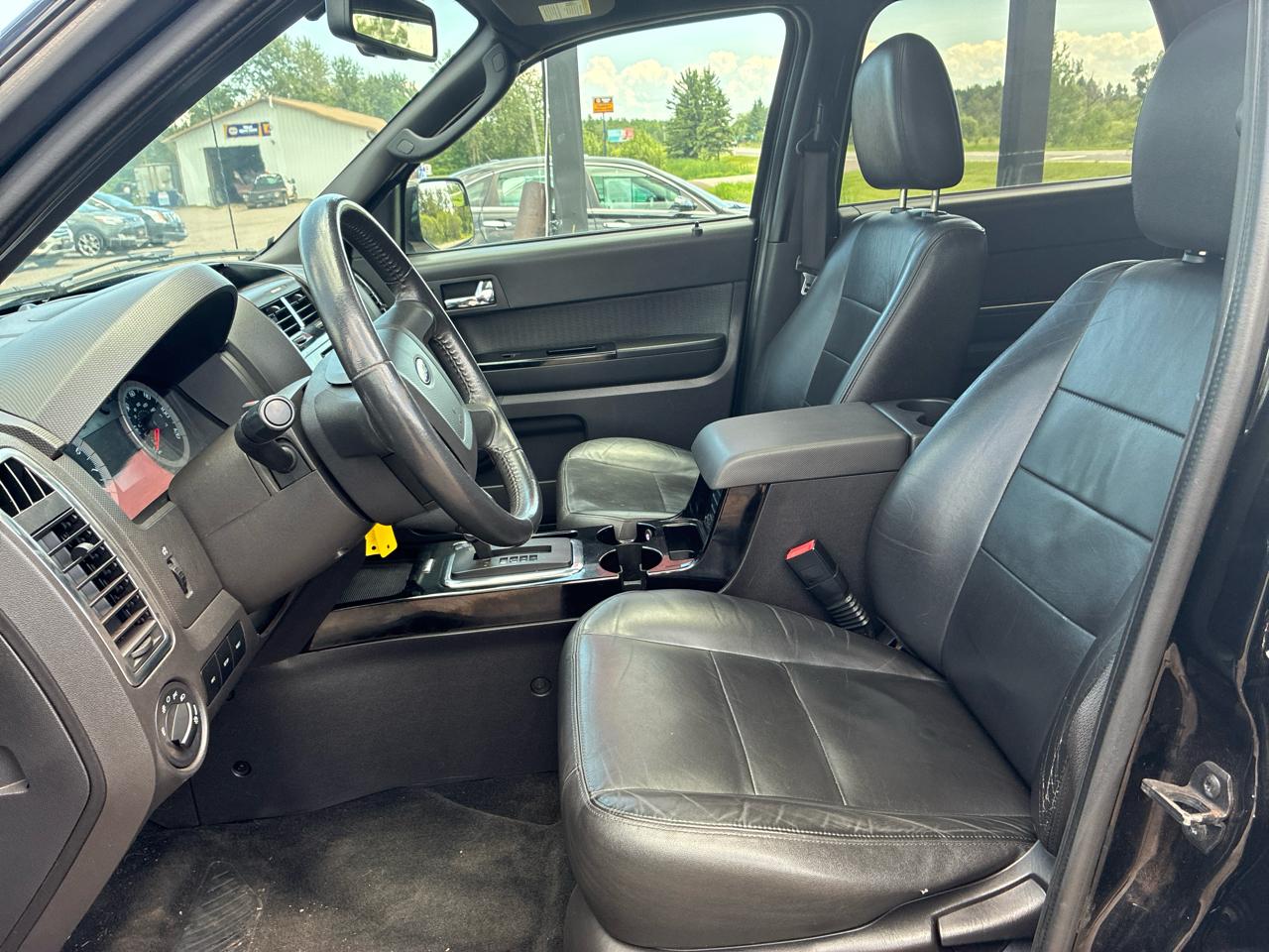 Ford Escape Limited 4WD 2010