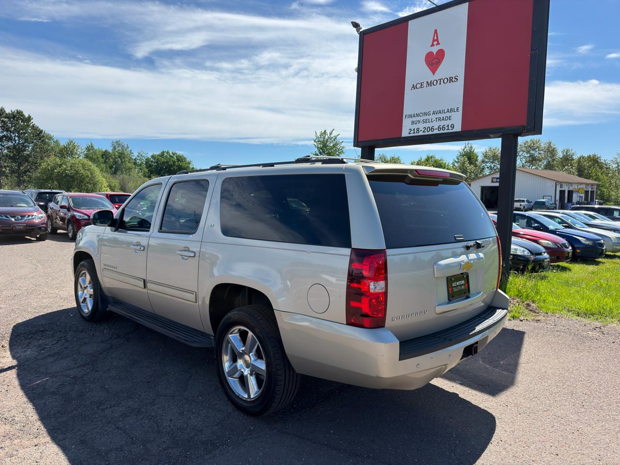 Chevrolet Suburban LTZ 1500 4WD 2013