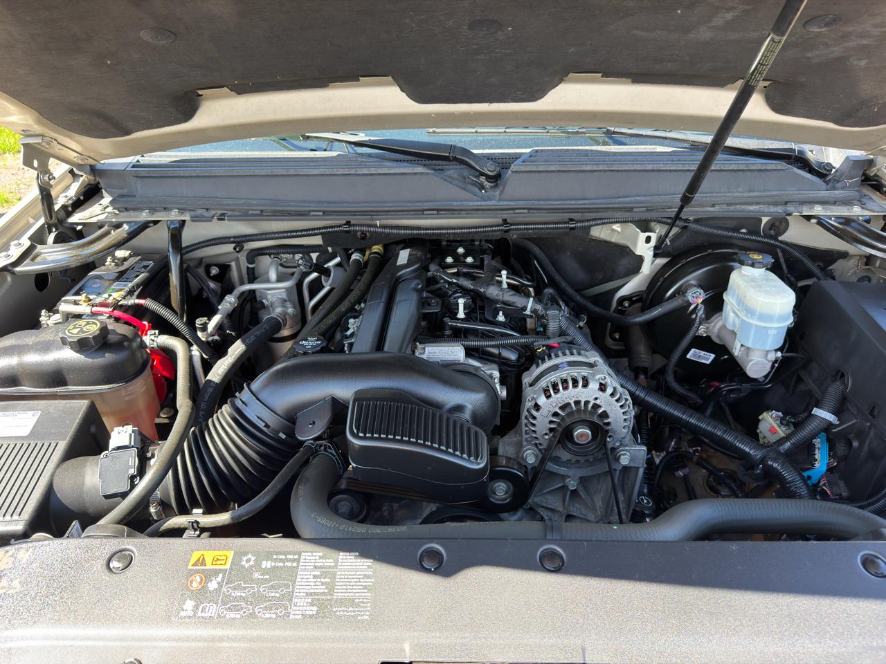 Chevrolet Suburban LTZ 1500 4WD 2013