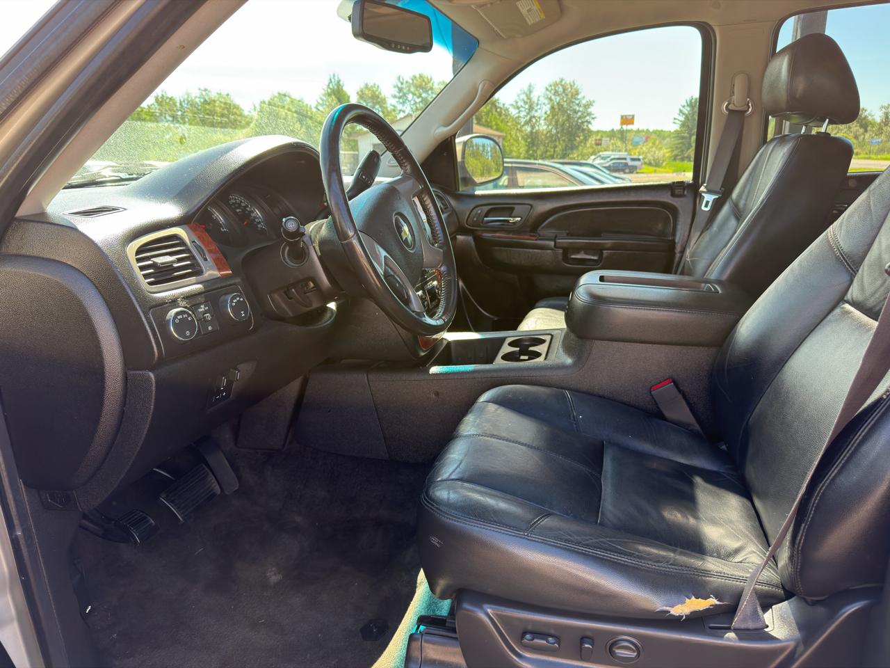 Chevrolet Suburban LTZ 1500 4WD 2013